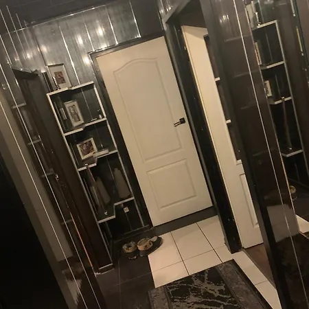 Апартаменты Hallera *