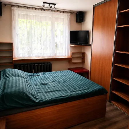 Apartment Hallera *